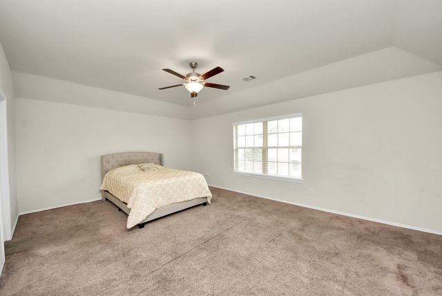 6050 Oakland Bluff Lane, Porter, TX 77365