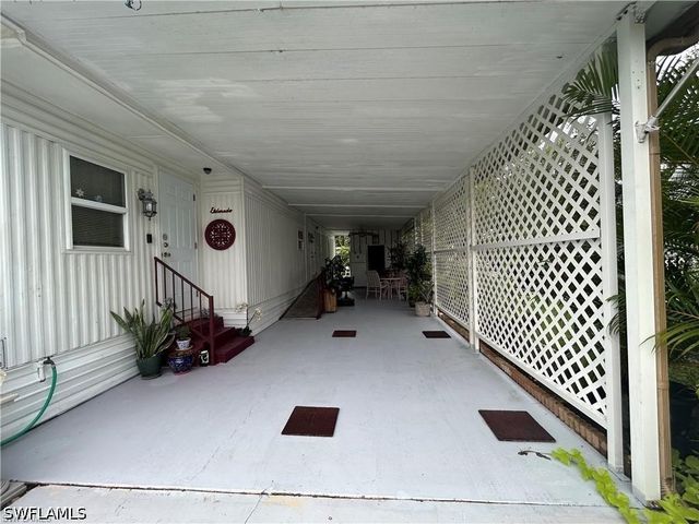 857 Manatee RD, Naples, FL 34114