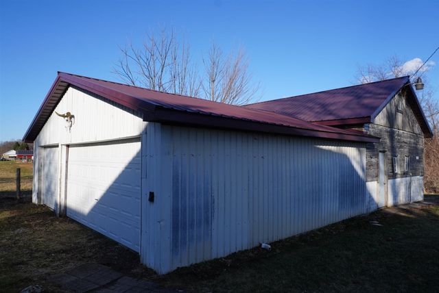 59757 White Temple Road, Vandalia, MI 49095