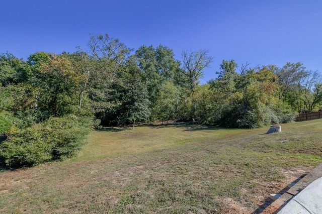 896 King Rd, Jonesboro, GA 30236