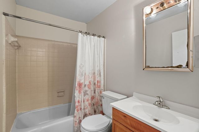 311 Glenhaven Cir, Hattiesburg, MS 39401