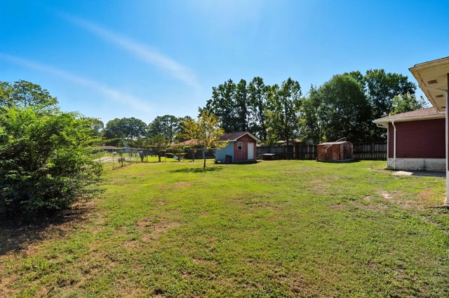 311 Glenhaven Cir, Hattiesburg, MS 39401