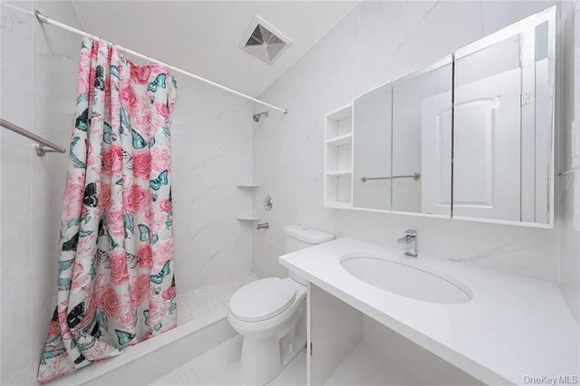 448 55th Street, Brooklyn, NY 11220