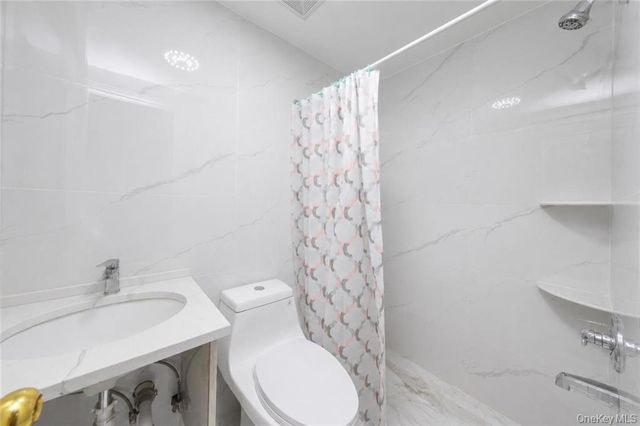 448 55th Street, Brooklyn, NY 11220