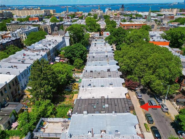 448 55th Street, Brooklyn, NY 11220