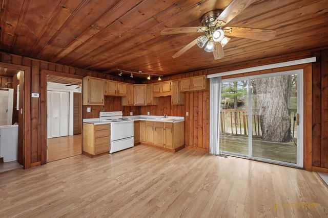 5410 Marshall Drive, Wonder Lake, IL 60097