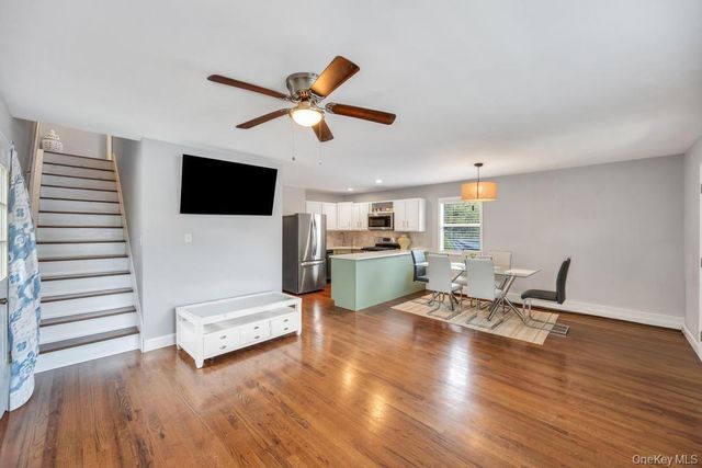 43 Comus Road, Rocky Point, NY 11778