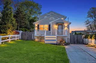 43 Comus Road, Rocky Point, NY 11778