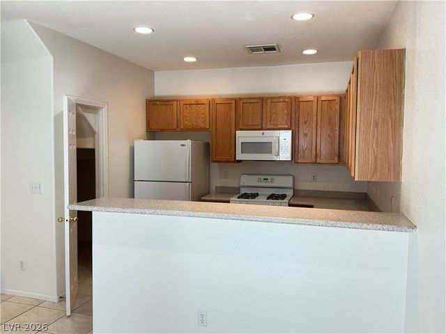 9929 FOUNTAIN WALK Avenue 0, Las Vegas, NV 89149