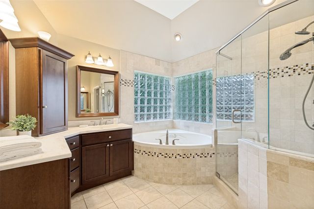 1105 Hills Creek Drive, Mckinney, TX 75072