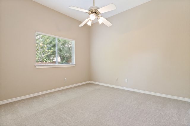 1105 Hills Creek Drive, Mckinney, TX 75072