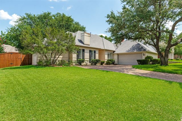1105 Hills Creek Drive, Mckinney, TX 75072