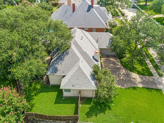 1105 Hills Creek Drive, Mckinney, TX 75072