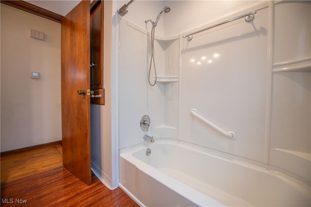 7180 Woodell Avenue NE, Canton, OH 44721