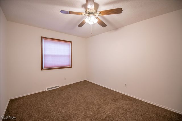 7180 Woodell Avenue NE, Canton, OH 44721