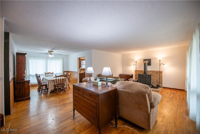 7180 Woodell Avenue NE, Canton, OH 44721