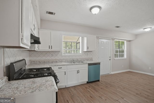 498 Brookfield Way, Jonesboro, GA 30238