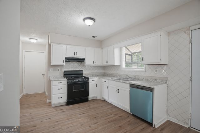 498 Brookfield Way, Jonesboro, GA 30238