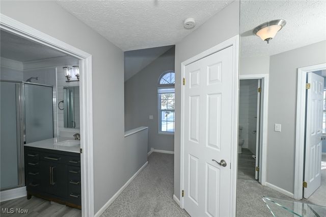 7121 W Cross Creek Trail, Brecksville, OH 44141