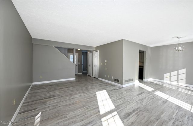 7121 W Cross Creek Trail, Brecksville, OH 44141