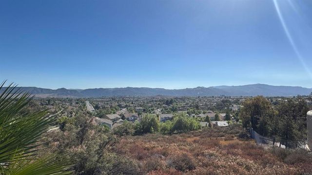 39912 Hillsboro Circle, Murrieta, CA 92562