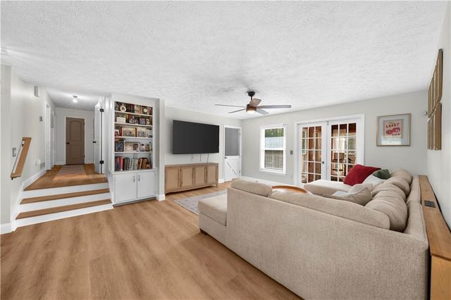 5251 Raintree Trail, Oakwood, GA 30566