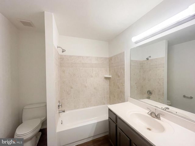 9228 KRISTY DR, Manassas Park, VA 20111