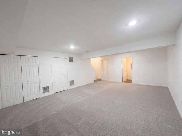 9228 KRISTY DR, Manassas Park, VA 20111