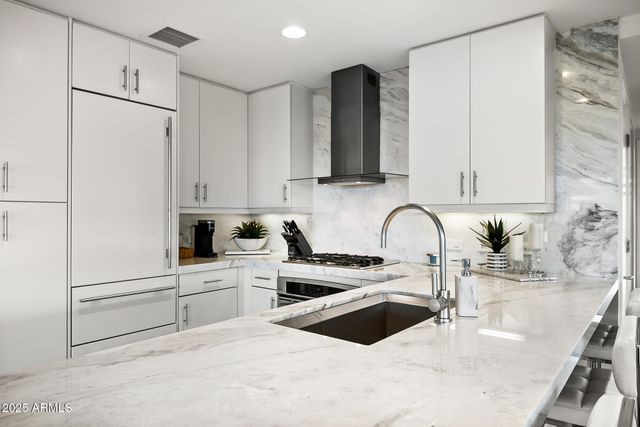 7151 E RANCHO VISTA Drive 7004, Scottsdale, AZ 85251