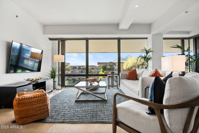 7151 E RANCHO VISTA Drive 7004, Scottsdale, AZ 85251