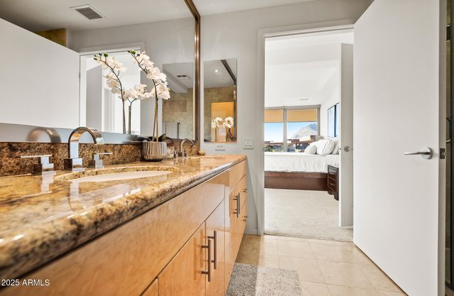 7151 E RANCHO VISTA Drive 7004, Scottsdale, AZ 85251