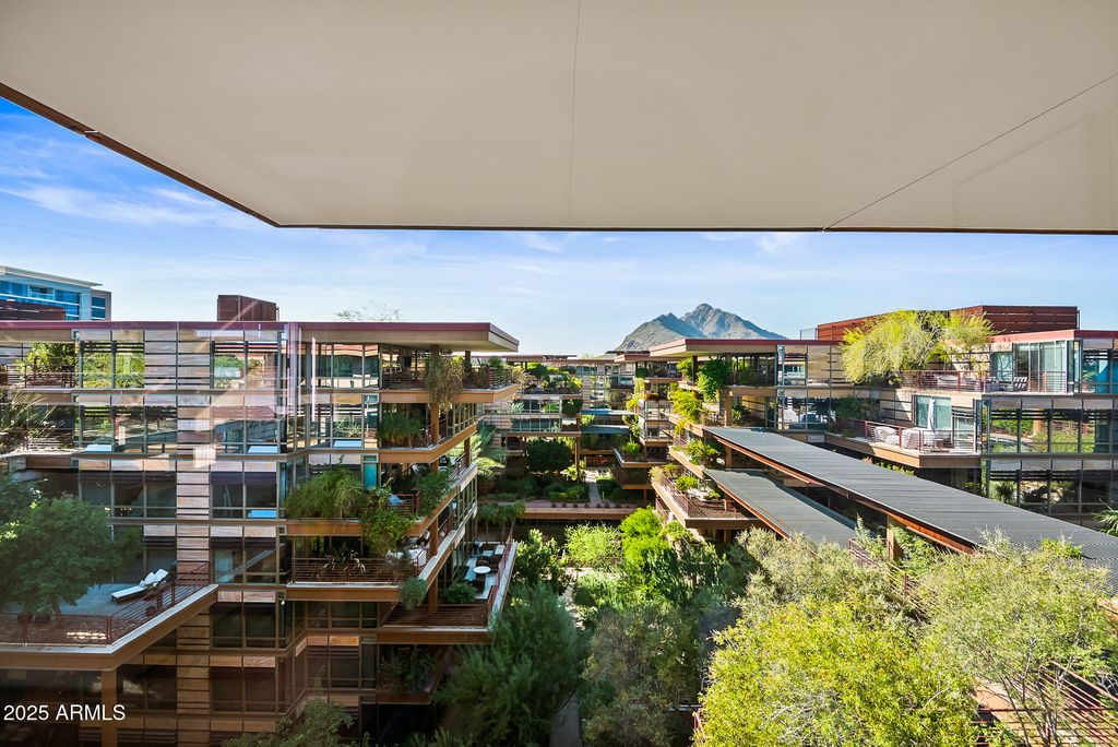 7151 E RANCHO VISTA Drive 7004, Scottsdale, AZ 85251