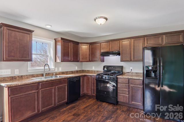 751 Hutch Mountain Road, Fletcher, NC 28732