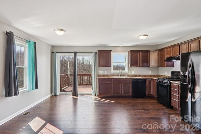 751 Hutch Mountain Road, Fletcher, NC 28732