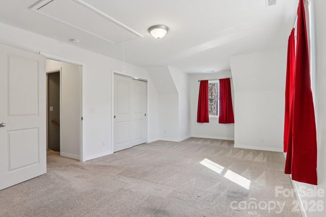 751 Hutch Mountain Road, Fletcher, NC 28732