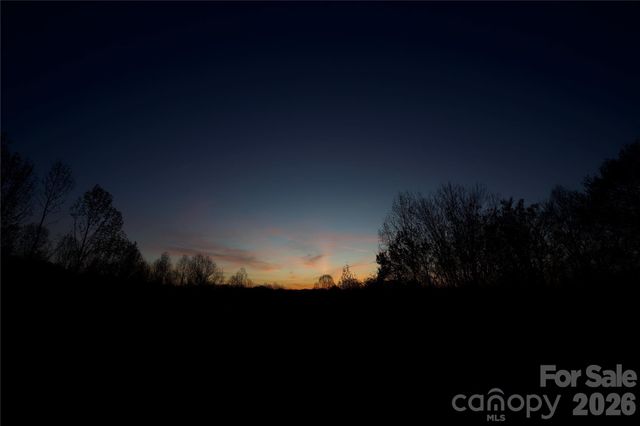 751 Hutch Mountain Road, Fletcher, NC 28732