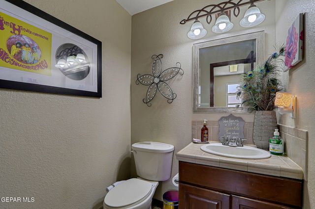 12541 SETTING SUN Drive, El Paso, TX 79938