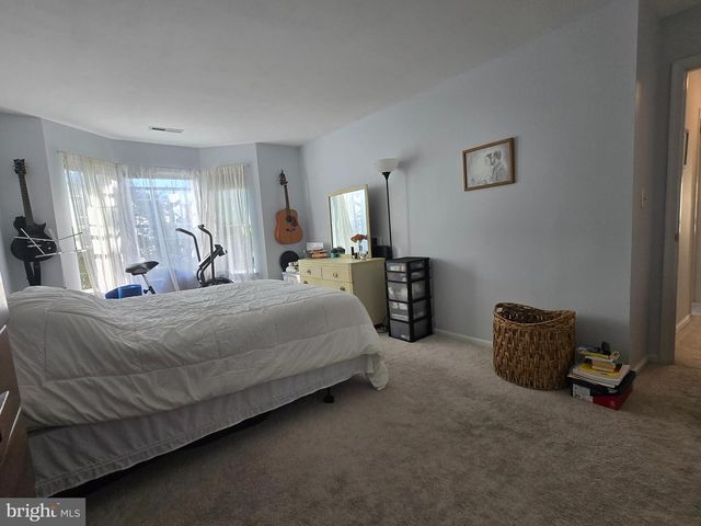 27 HUBER CT, Hightstown, NJ 08520