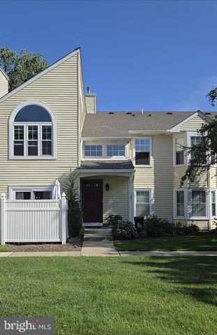 27 HUBER CT, Hightstown, NJ 08520