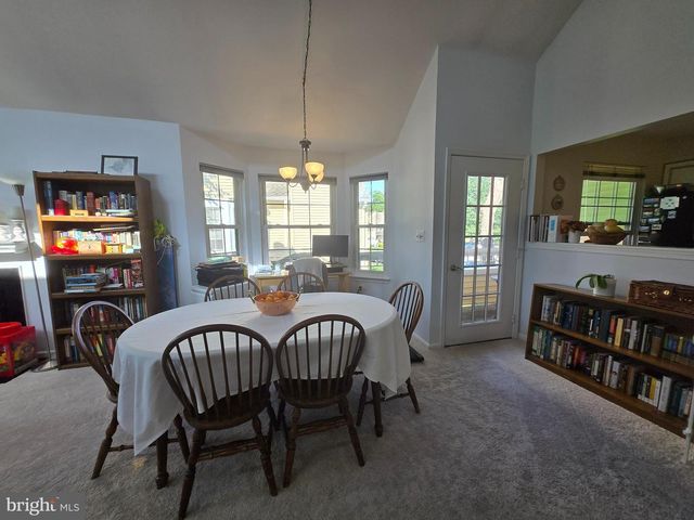 27 HUBER CT, Hightstown, NJ 08520