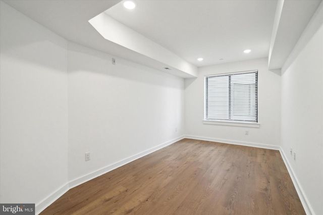 1951 POINT BREEZE AVE, Philadelphia, PA 19145