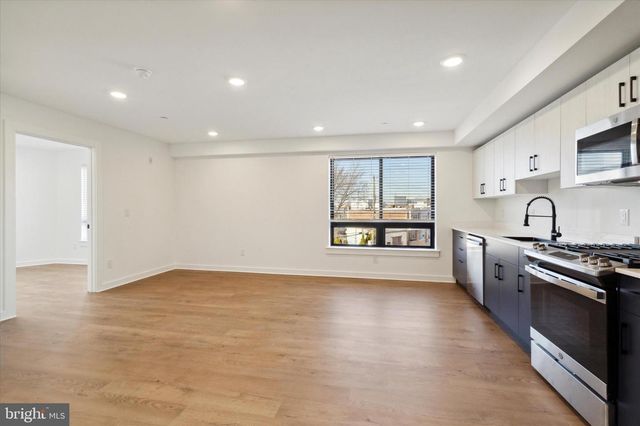 1951 POINT BREEZE AVE, Philadelphia, PA 19145
