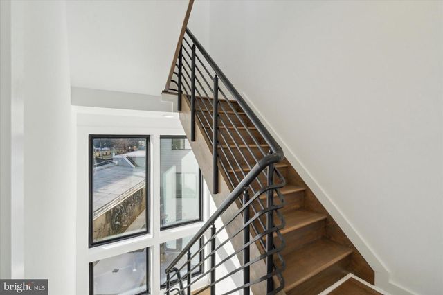 1951 POINT BREEZE AVE, Philadelphia, PA 19145