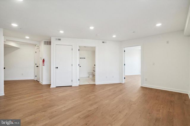 1951 POINT BREEZE AVE, Philadelphia, PA 19145