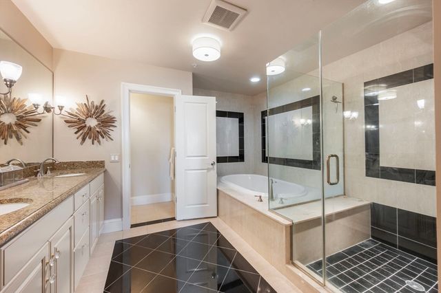 1 Longbeach Ave 202, Hull, MA 02045