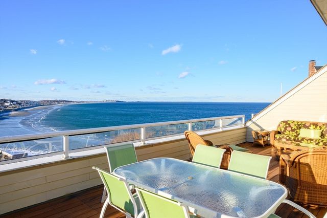 1 Longbeach Ave 202, Hull, MA 02045