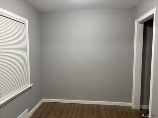 19331 Hoover Street, Detroit, MI 48205