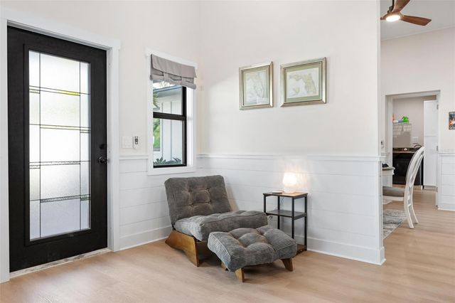 401 28TH STREET, Holmes Beach, FL 34217