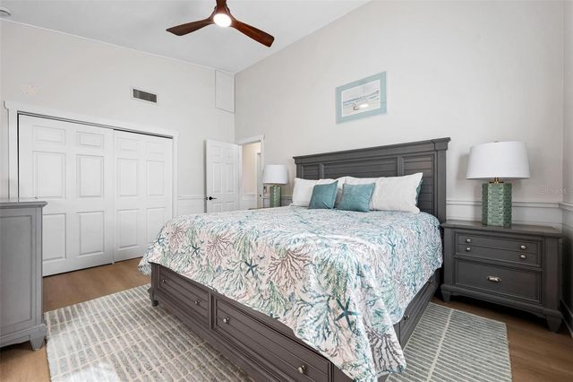 401 28TH STREET, Holmes Beach, FL 34217