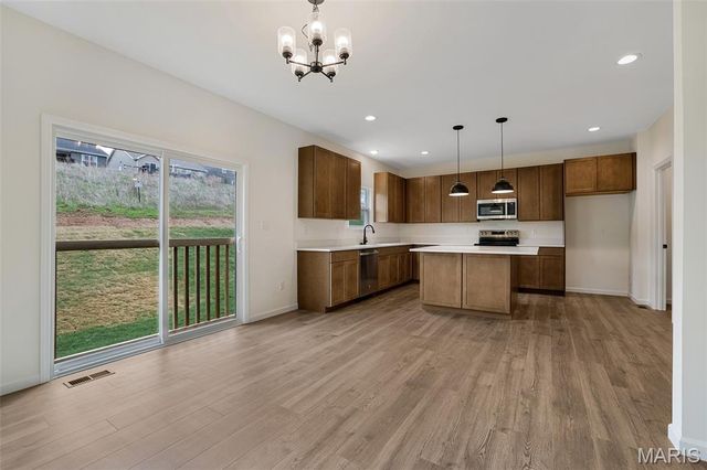 276 Osprey Court, Lake St Louis, MO 63367
